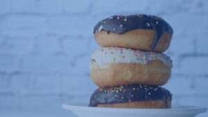 Donuts on a plate for an reversing insulin resistance blog